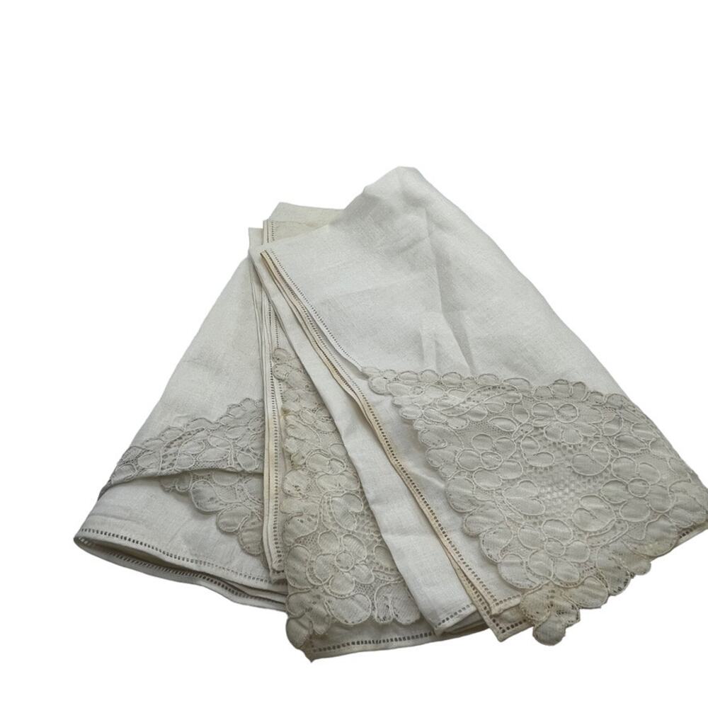 Pure Irish Linen Napkin Handkerchiefs Set of 4 Lace Trimmed Unused Yet Age Marks
